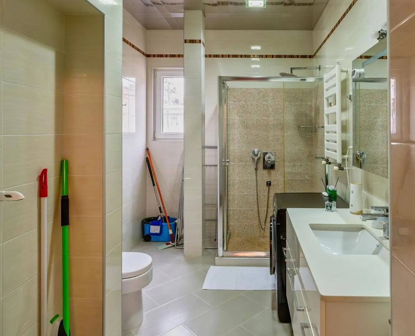 City Center Hotel Baku 4*,