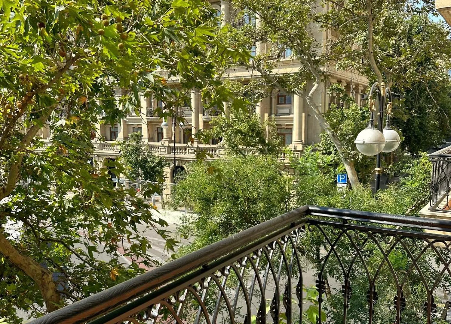 City Center Hotel Baku 4*,